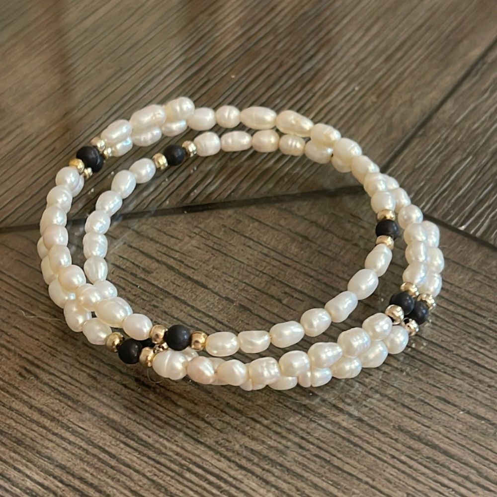 Vintage Fresh Water Pearl Memory Wire Bracelet 3 Strand